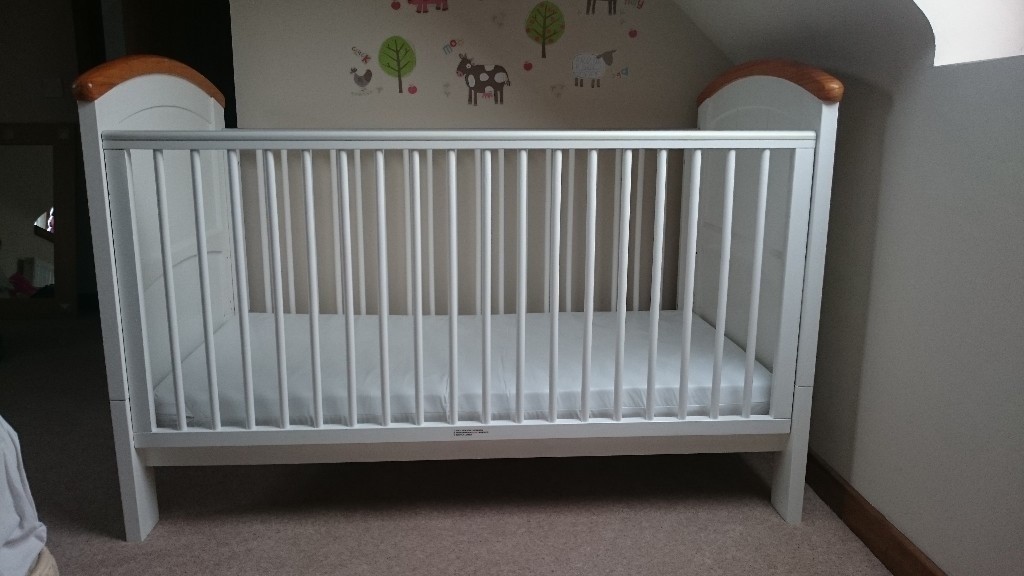 cosatto drop side cot